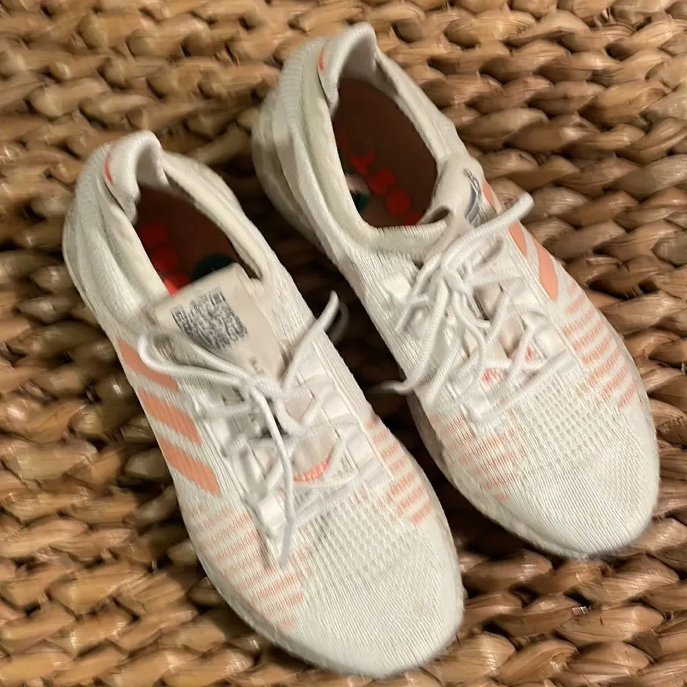 Adidas Running PulseBoost HD 'Orchid Tint' Size 8